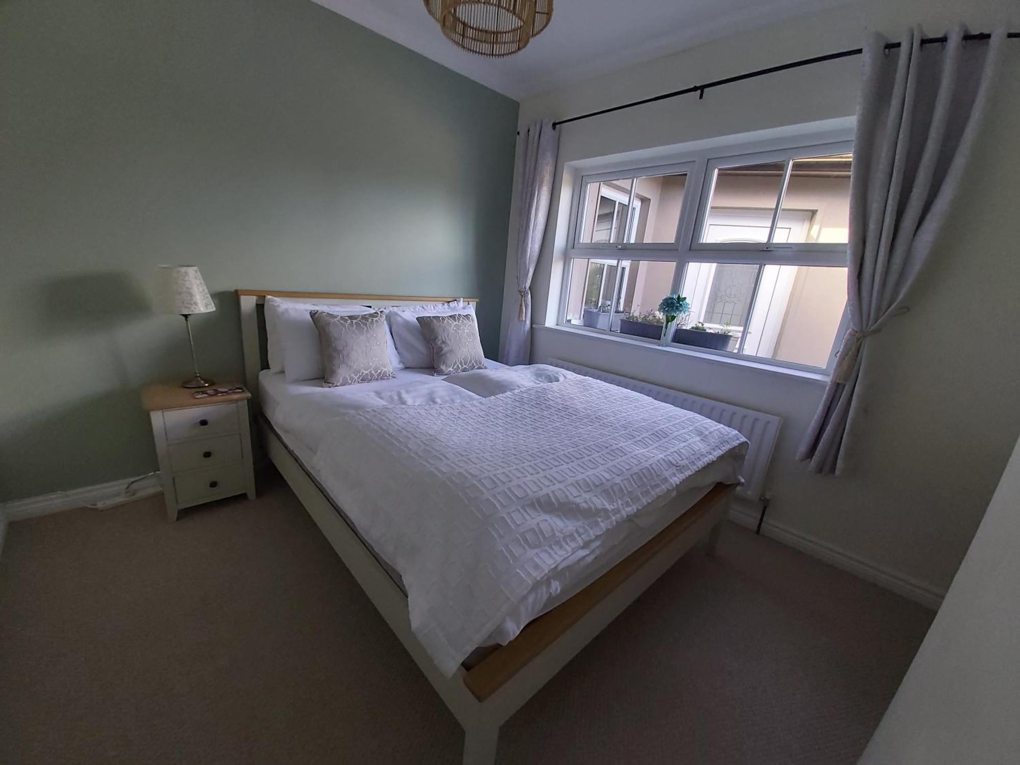 Shanakeever Farm - 2 Bedroom Apartment Clifden Zimmer foto